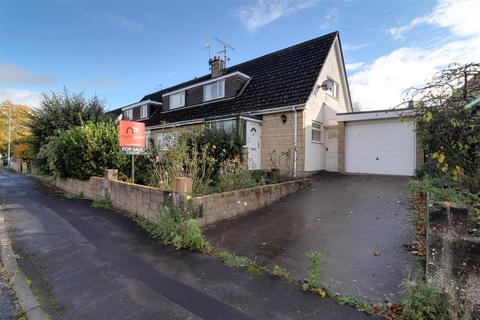 6 Castle Mead, Kings Stanley, Stonehouse, GL10 3LD