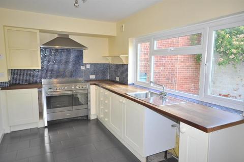 4 bedroom semi-detached house for sale, Main Street, Hougham