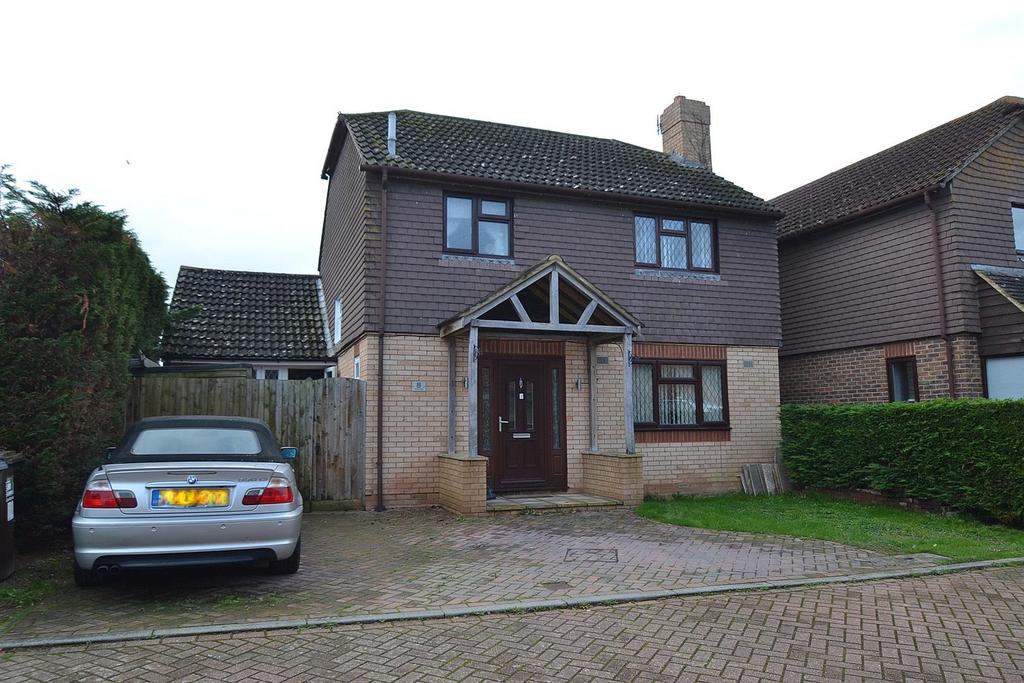Gilbert Way, Hailsham 3 bed detached house for sale £399,000