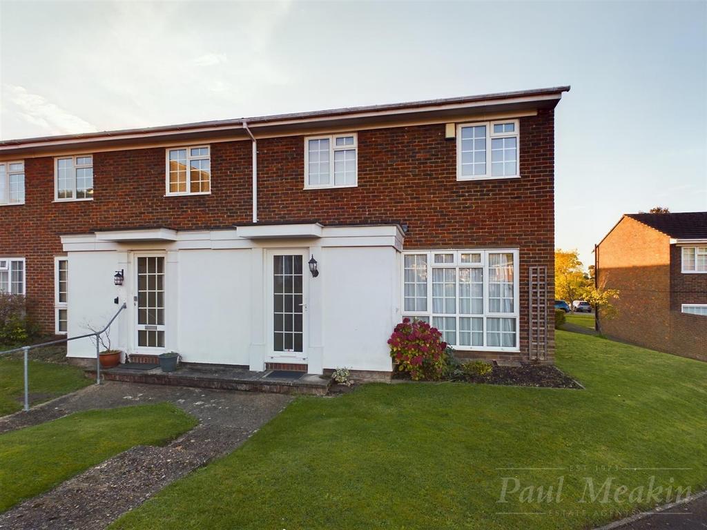 Ridge Langley, South Croydon, Surrey 3 bed end of terrace house £425,000