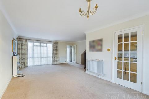 171 Ridge Langley, South Croydon, CR2 0AQ