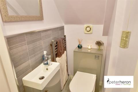 10 Highclere Drive, Sunderland, SR2 0DB