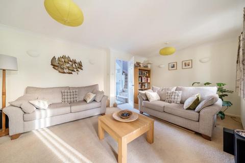 245 Manor Road, Witney, OX28 3UG