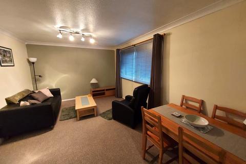 Urquhart Terrace, The Beach, Aberdeen, AB24