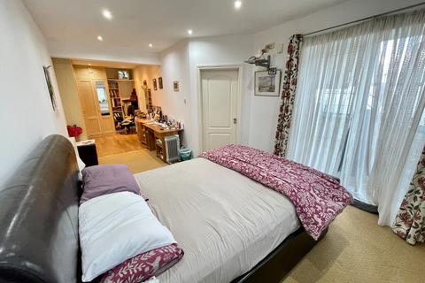 204 Barton Road, Luton, LU3 3NH