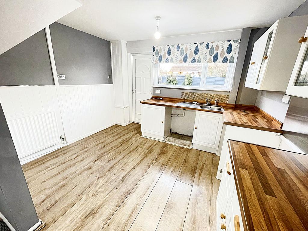 Heaton Gardens, Whiteleas, South Shields, Tyne and Wear, NE34 9TZ 3 bed