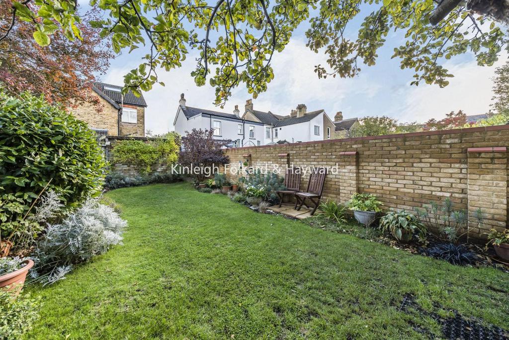 Addison Road, Bromley 2 bed £425,000