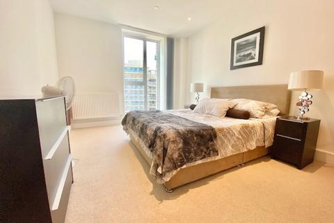 1 bedroom apartment to rent, Caxton Street North, London, E16