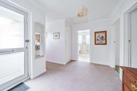 125 The Grove, West Wickham, BR4 9LA