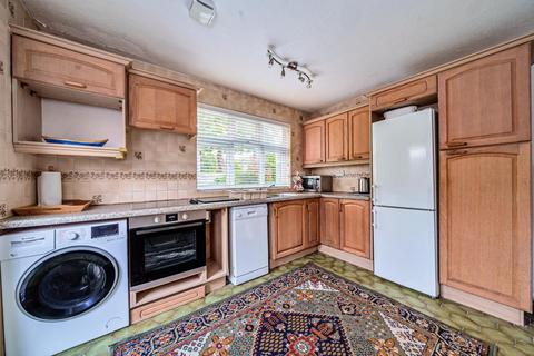 125 The Grove, West Wickham, BR4 9LA