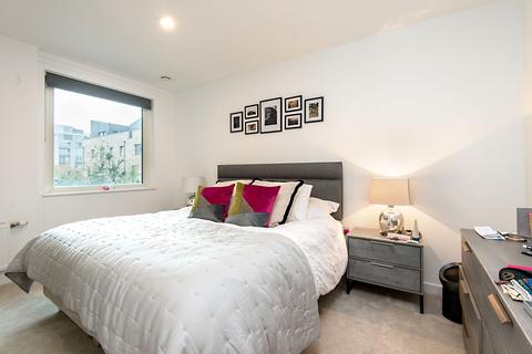 2 bedroom apartment for sale - at Crest Buildings, 37 Wharf Road, London N1