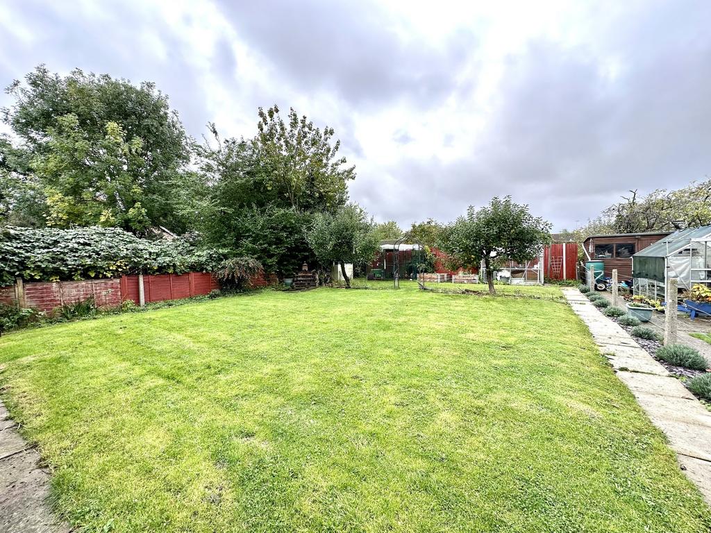 Littlefield Close, Wilburton, Ely, Cambridgeshire 2 bed semidetached
