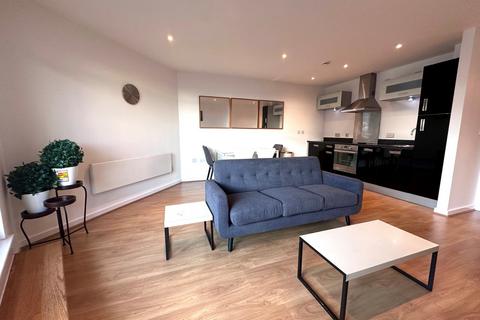 1 bedroom flat to rent, Marsh Lane, Leeds, UK, LS9