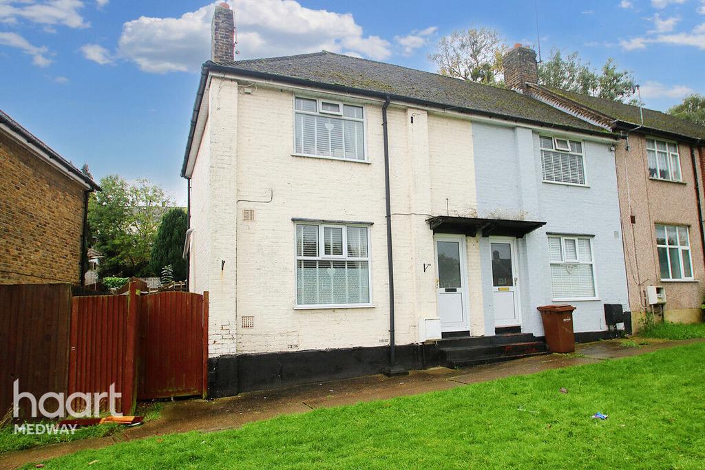 Darnley Road, Rochester 2 bed end of terrace house for sale £250,000