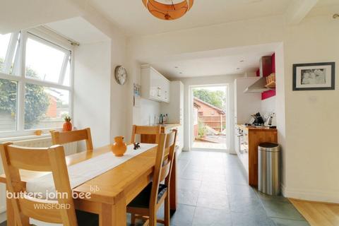 3 bedroom semi-detached house for sale - Hill Top Avenue, Winsford