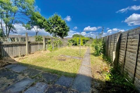 3 bedroom terraced house for sale, Maesglas Avenue, Off Cardiff Road, Newport. NP20 3BR