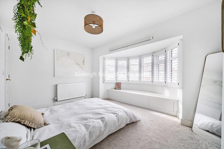 Lyme Road Welling DA16 3 bed house £1,800 pcm (£415 pw)