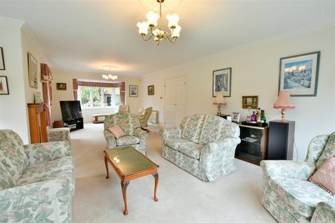 31 Westbourne Grove, Darlington, DL3 8LS