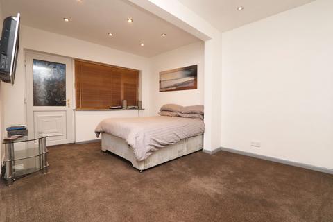 86 Ash Drive, Wardley, Manchester, M27 9RR