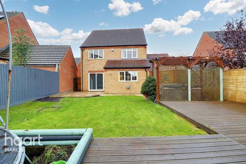 4 bedroom detached house for sale - Bluebell Way, March
