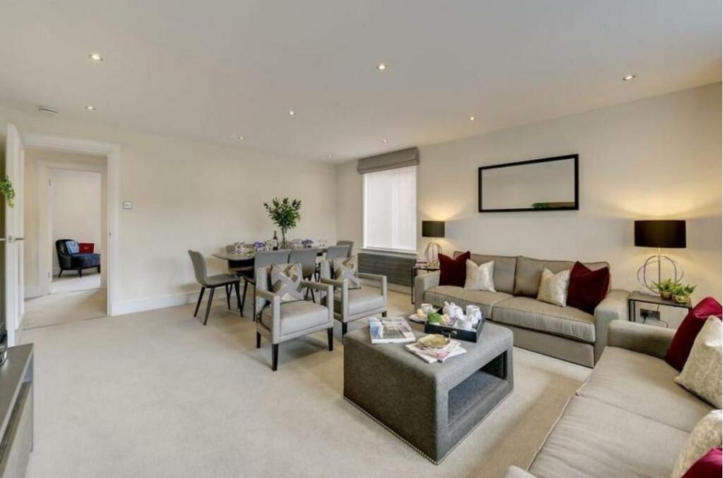 Holbein Place, London, SW1W 3 bed apartment to rent £8,212 pcm (£