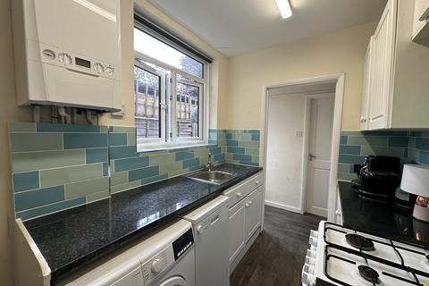 14 Princes Road, Kingston Upon Thames, KT2 6AZ