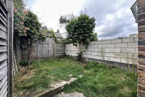 14 Princes Road, Kingston Upon Thames, KT2 6AZ