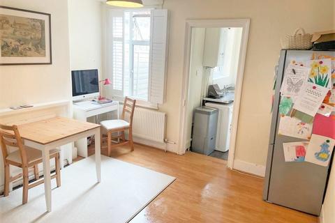 14 Princes Road, Kingston Upon Thames, KT2 6AZ