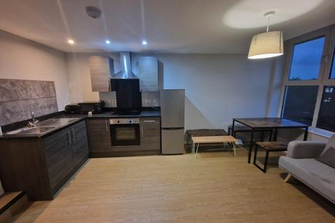 1 bedroom flat to rent, Brindley Road, Stretford, M16