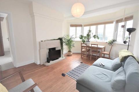 2 bedroom flat for sale, Chiswick Village, Chiswick