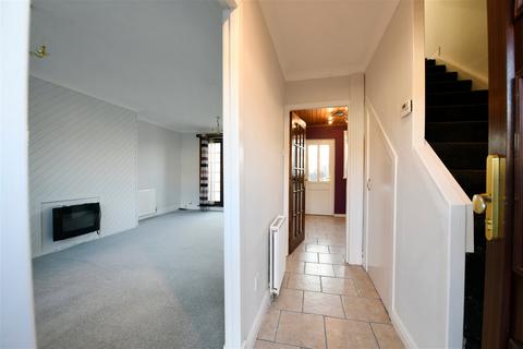 72 Cameron Drive, Auchinleck, Cumnock, KA18 2JG