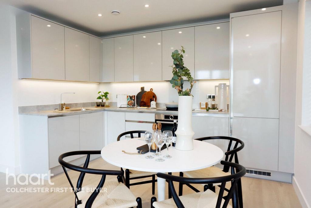 74 Doughton Road, Kelvedon, Kelvedon 2 bed flat for sale £127,500