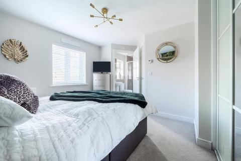 4 bedroom detached house for sale - Erle Road,  Aylesbury,  HP22