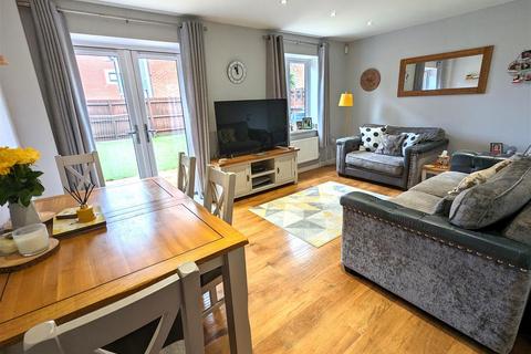 3 bedroom semi-detached house for sale - Arcany Road, South Ockendon