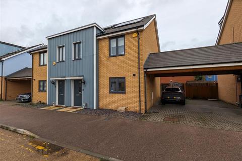 25 Arcany Road, South Ockendon, RM15 5FP