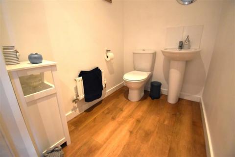 25 Arcany Road, South Ockendon, RM15 5FP