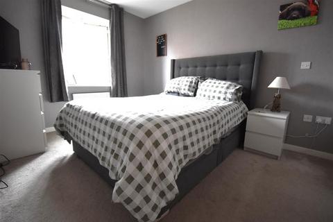 25 Arcany Road, South Ockendon, RM15 5FP