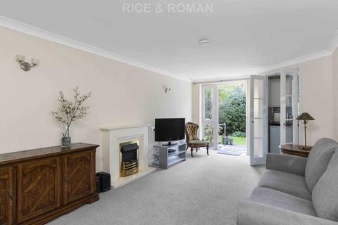 2 bedroom retirement property for sale, Manor Road North, Esher KT10