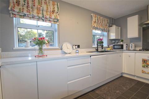 5 Chaffinch Drive, Trowbridge, BA14 9TR