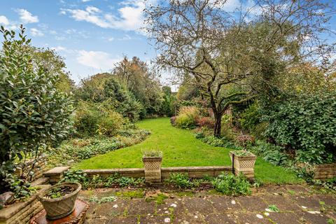 29 Mount View, Rickmansworth, WD3 7BB
