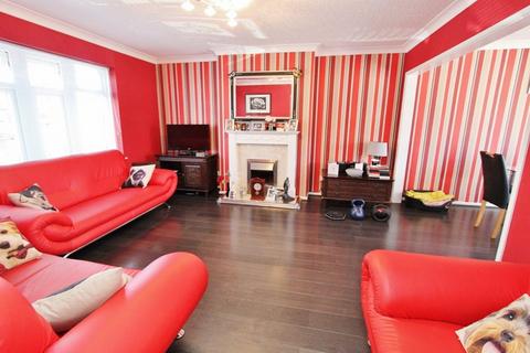 7 Esk Way, Romford, RM1 4YH