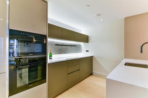 2 bedroom apartment to rent, Cassini Apartments, White City Living, London, W12