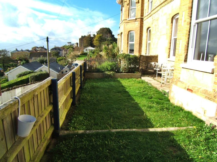 Madeira Road, Ventnor PO38 4 bed semidetached house for sale £495,000