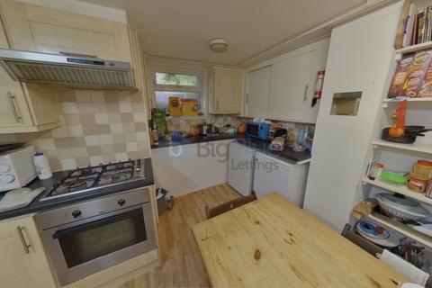 6 bedroom property to rent, 38 Hartley Avenue, Woodhouse, Leeds LS6
