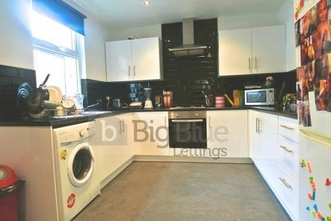 6 bedroom terraced house to rent, 105 Victoria Road, Hyde Park, Leeds LS6