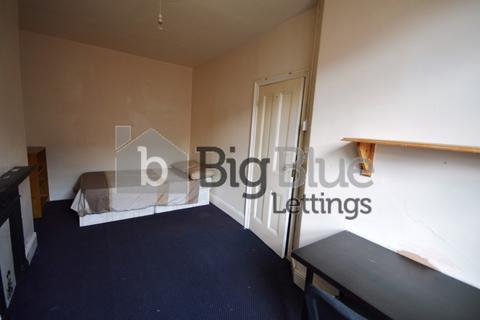 undefined, 21 Richmond Avenue, Hyde Park, Leeds LS6