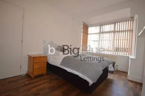 4 bedroom property to rent – pohled 3
