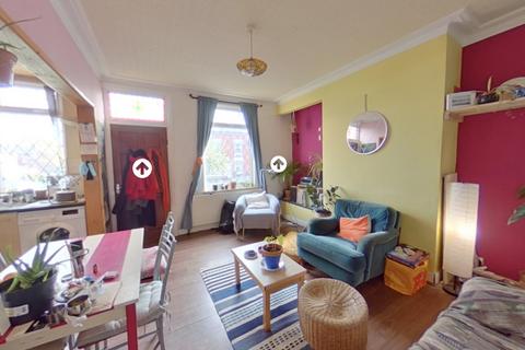 2 bedroom terraced house to rent, 41 Martin Terrace, Burley, Leeds LS4