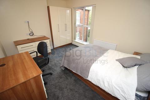 10 bedroom terraced house to rent, 16 Bainbrigge Road, Headingley, Leeds LS6