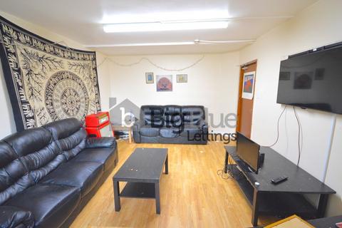 9 bedroom property to rent, 9 Regent Park Terrace, Hyde Park, Leeds LS6